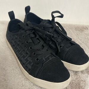 Kookaburra by Ugg sneakers